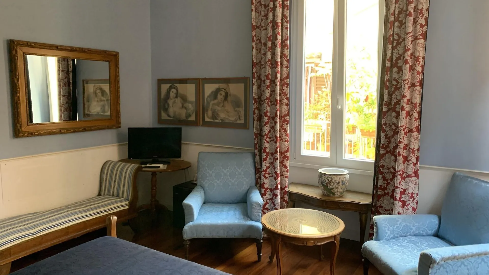 Relais Teatro Argentina Bed & Breakfast Rome
