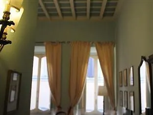 Relais Teatro Argentina Bed & Breakfast Rome 2*,  Italy